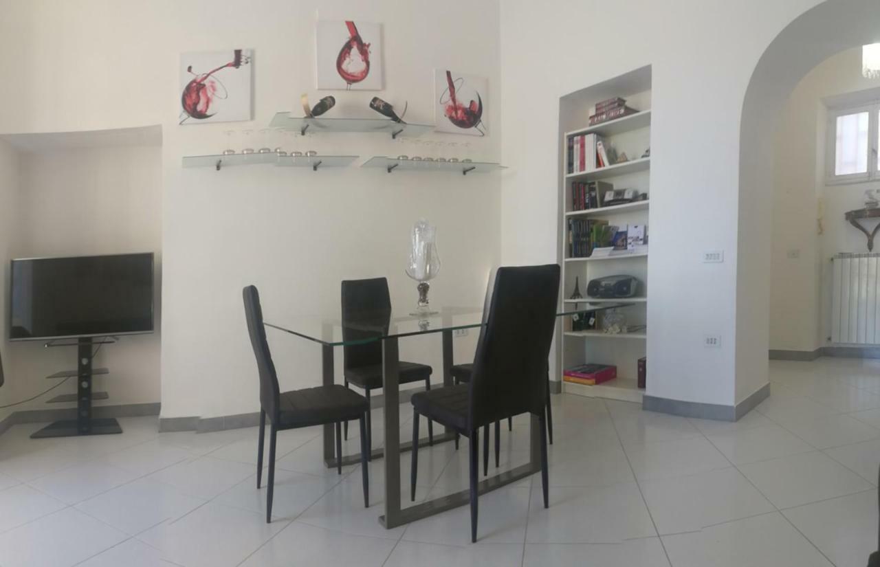 Reggiahome Apartment Caserta Exterior photo